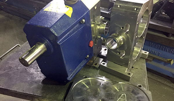 Reusinage-Pompe-usine-de-chocolat_2